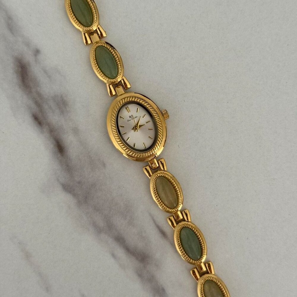 Sku0283 cute gold watch bracelet with green natural stone inserts + gift bag - Picture 7 of 7
